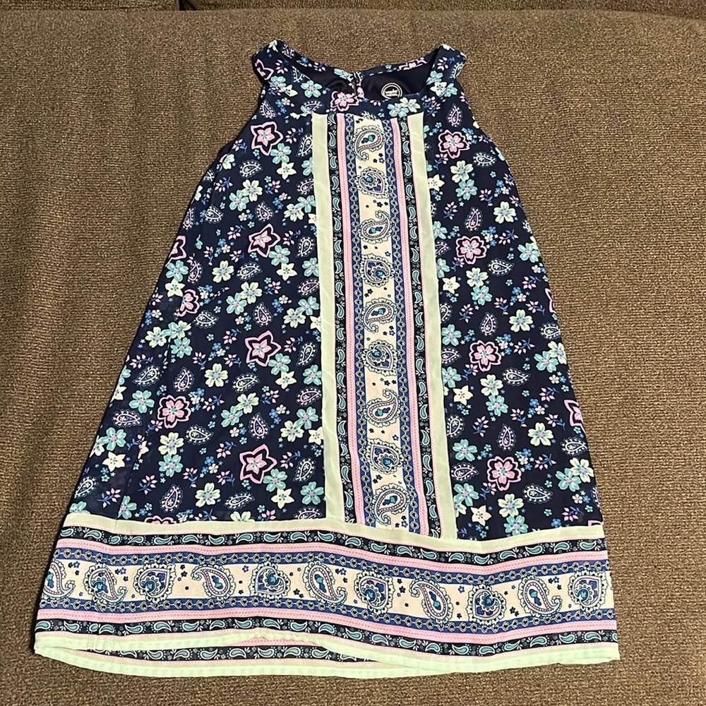 Patterned dress in size M(7/8)